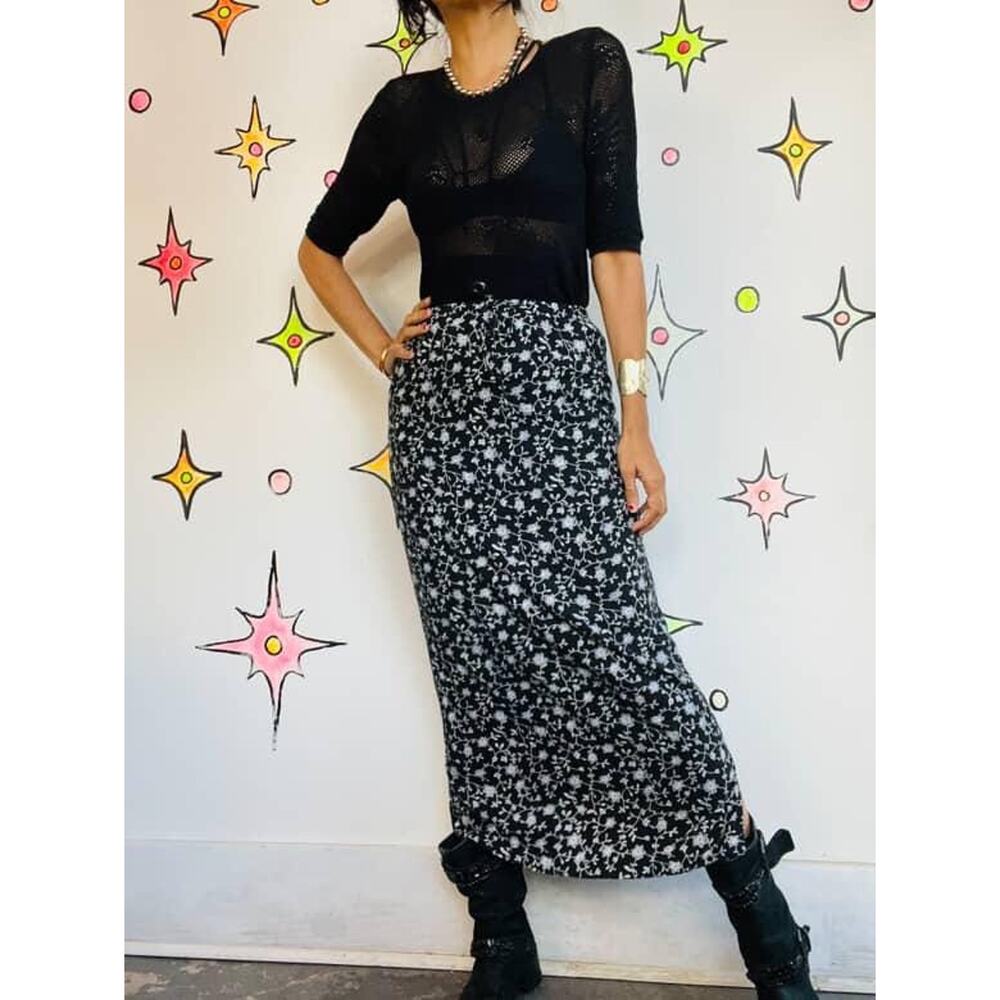Vintage 90s Black Floral Fairy Grunge Maxi Skirt โ Whimsy Goth Boho Vibes โ Sz 4 - Picture 2 of 10